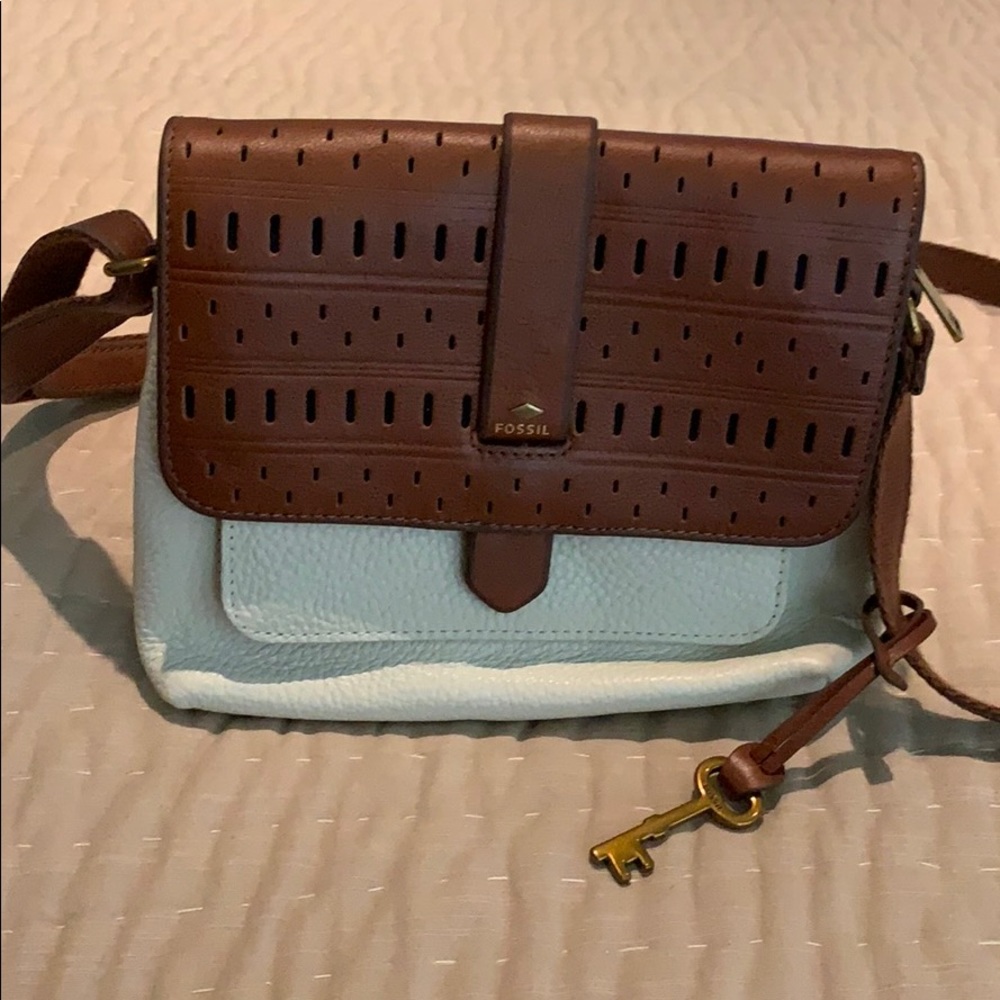 FOSSIL cream/brown bag crossbody or regular.